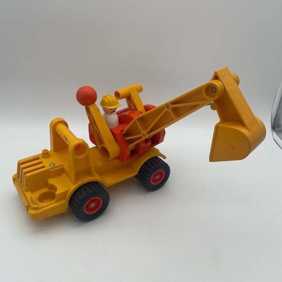 Fisher-Price Other - Vintage 1970s Fisher-Price Husky Helpers Shovel Digger #301 w Construction Figur